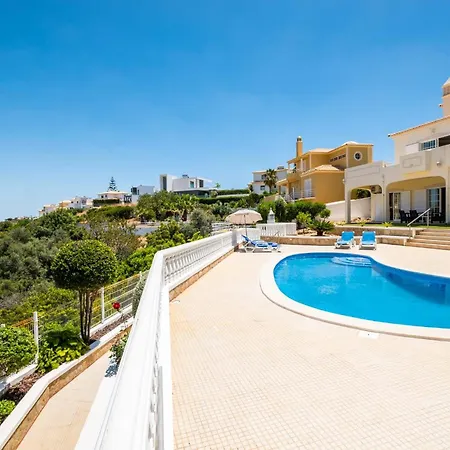 Vakantiehuis Mendes - Walking Distance To The Albufeira