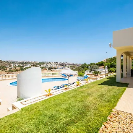 Mendes - Walking Distance To The Vakantiehuis