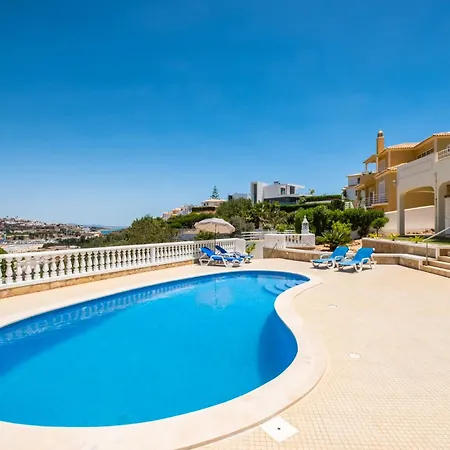 Vakantiehuis Mendes - Walking Distance To The