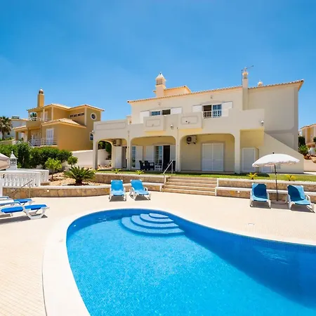 Vakantiehuis Mendes - Walking Distance To The *