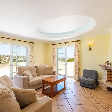 Vakantiehuis Mendes - Walking Distance To The Albufeira